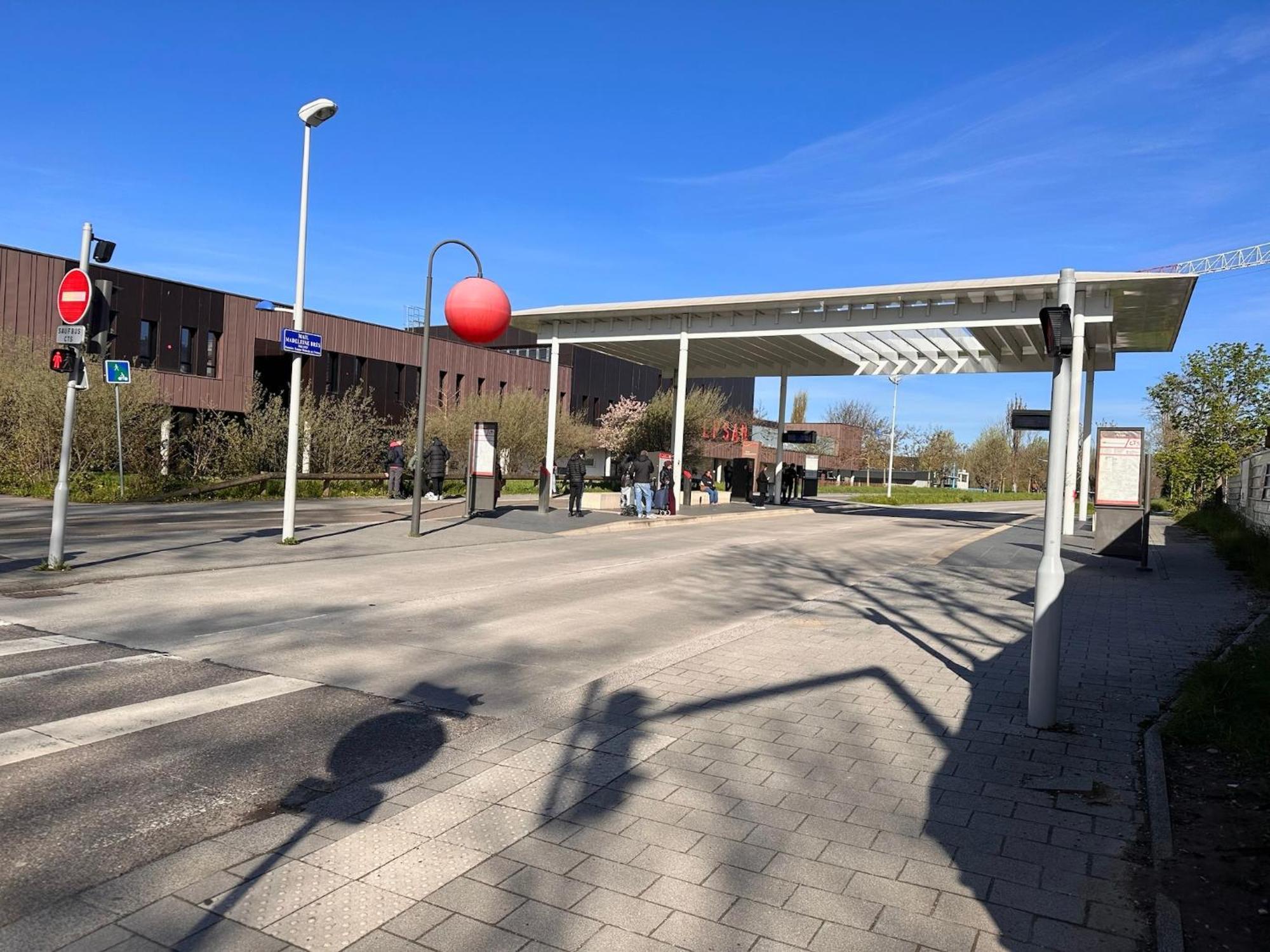 Grand Appart Neuf Lumineux, Parking Gratuit, 10 Min Centre Estrasburgo Exterior foto